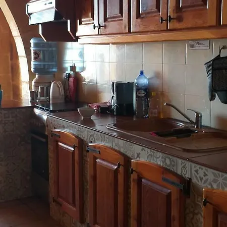 Ta Rozina Farmhouse Gasthuis