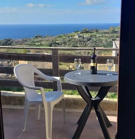 Ta Rozina Farmhouse * Qala