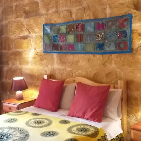 Ta Rozina Farmhouse *